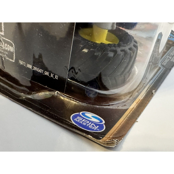 Monster Jam Blue Thunder 2 Pack Truck Series 3 with Exclusive Race Car 1:64 NEW - Picture 8 of 11